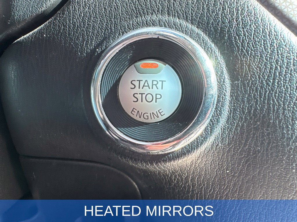 Used 2020 Nissan Pathfinder SL AWD/4WD image 20