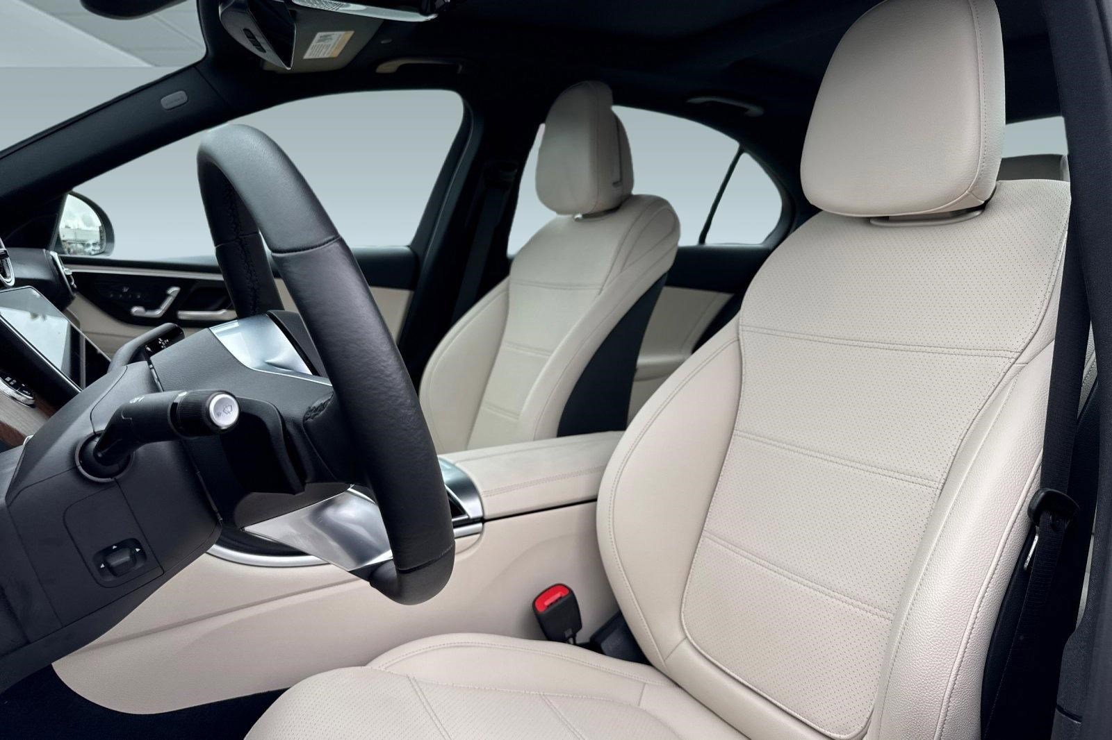 Certified 2025 Mercedes-Benz C 300 4MATIC Sedan image 19