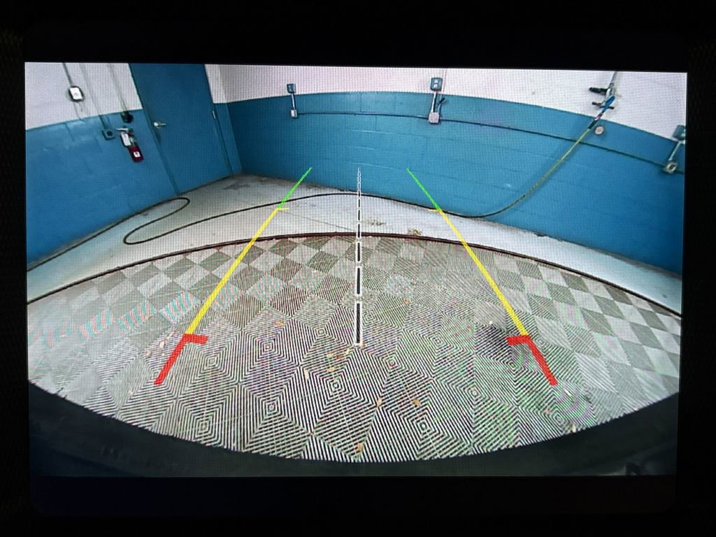 Used 2018 Jeep Wrangler Unlimited Sahara image 25