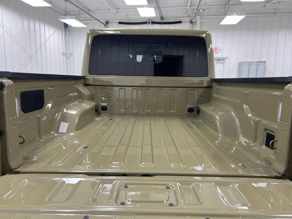 New 2026 Jeep Gladiator Rubicon AWD/4WD image 23