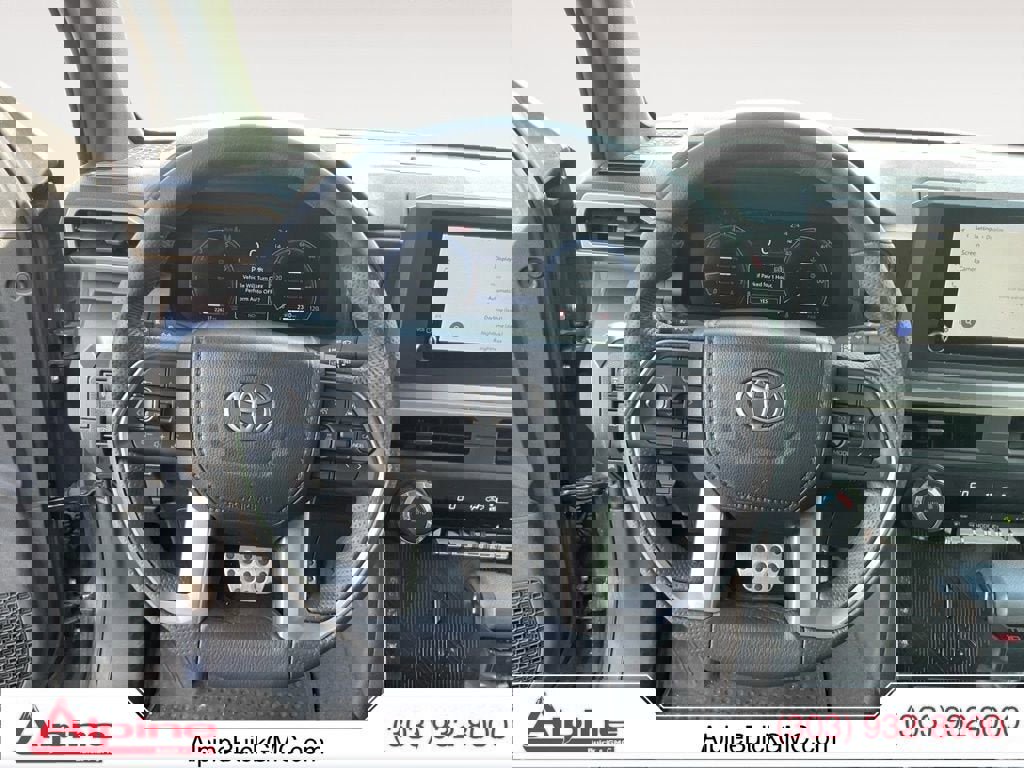 Used 2024 Toyota Tacoma TRD Sport AWD/4WD image 12