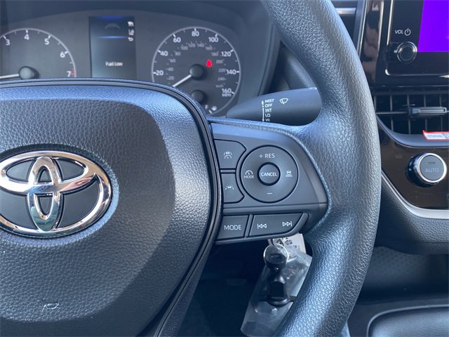 Used 2025 Toyota Corolla LE image 24
