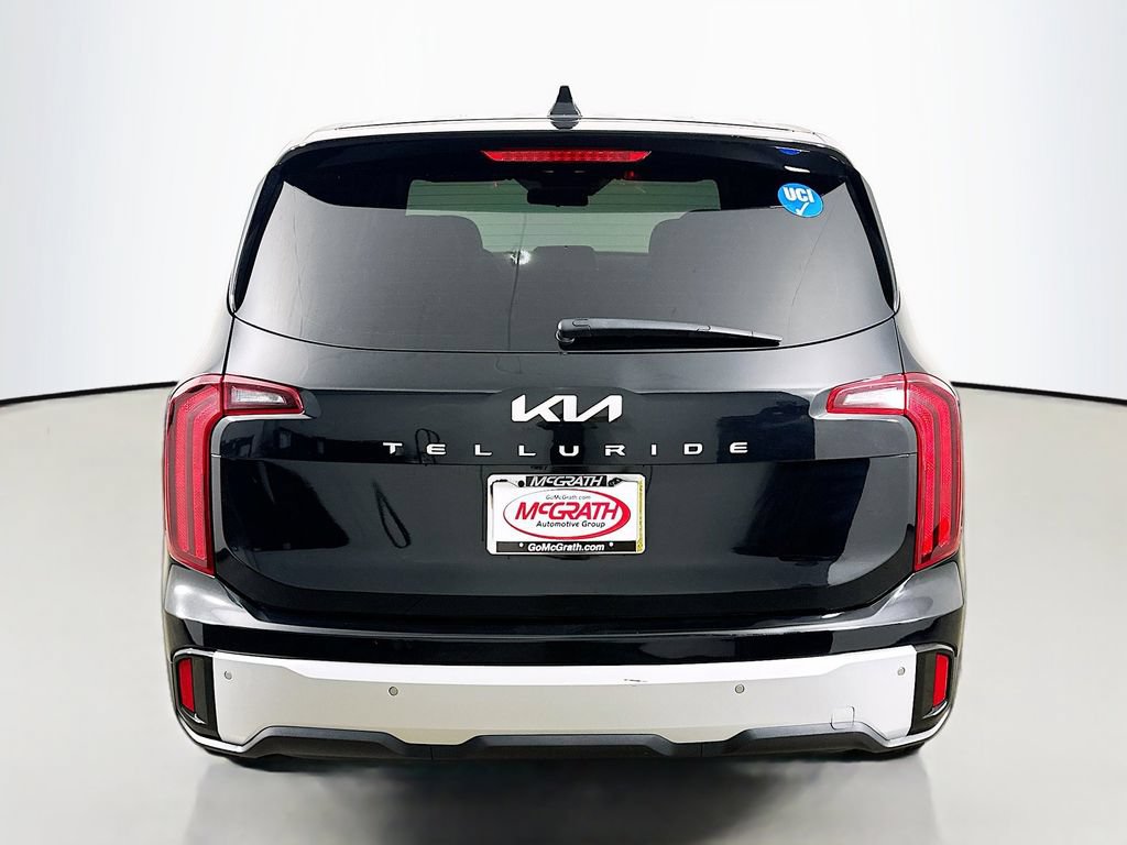 Certified 2023 Kia Telluride LX FWD image 17