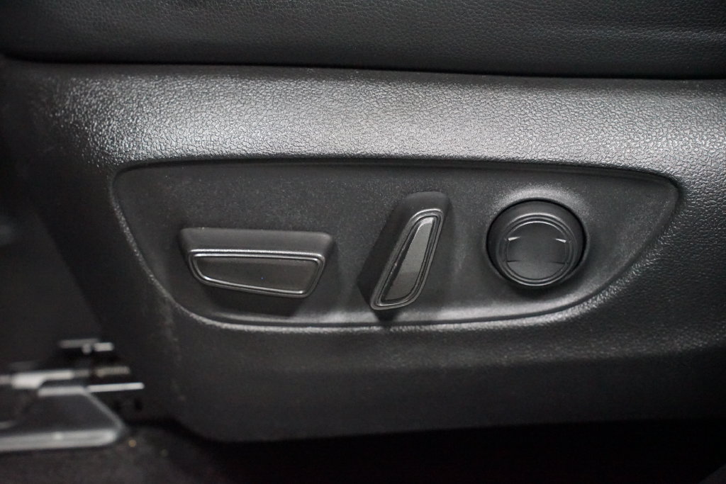 Certified 2024 Toyota Grand Highlander AWD image 33