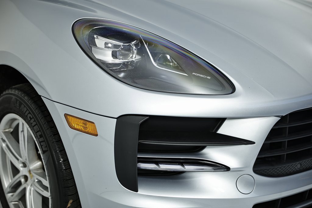 Used 2021 Porsche Macan image 17