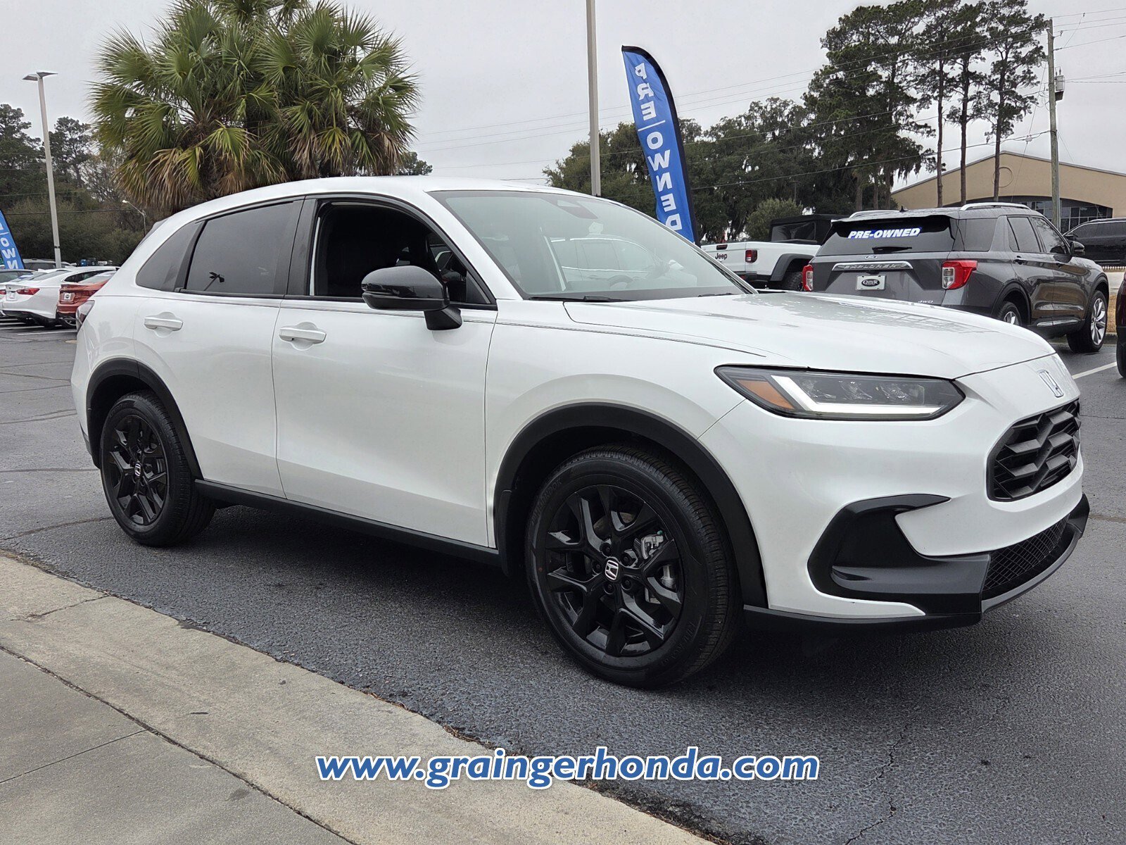 Certified 2023 Honda HR-V Sport image 3