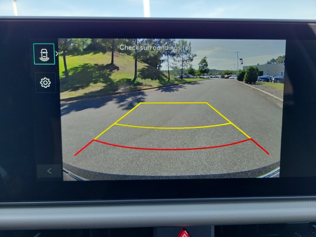 New 2027 Kia Seltos S FWD image 18