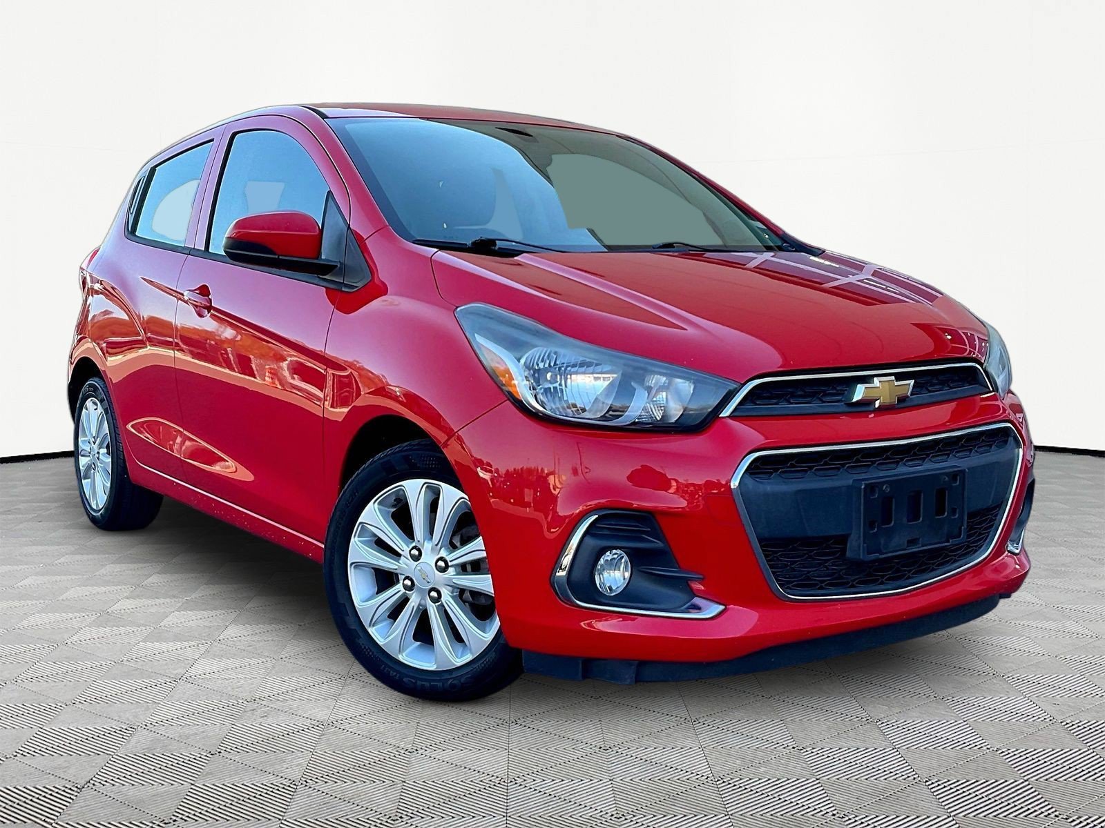 Used 2016 Chevrolet Spark LT FWD image 3