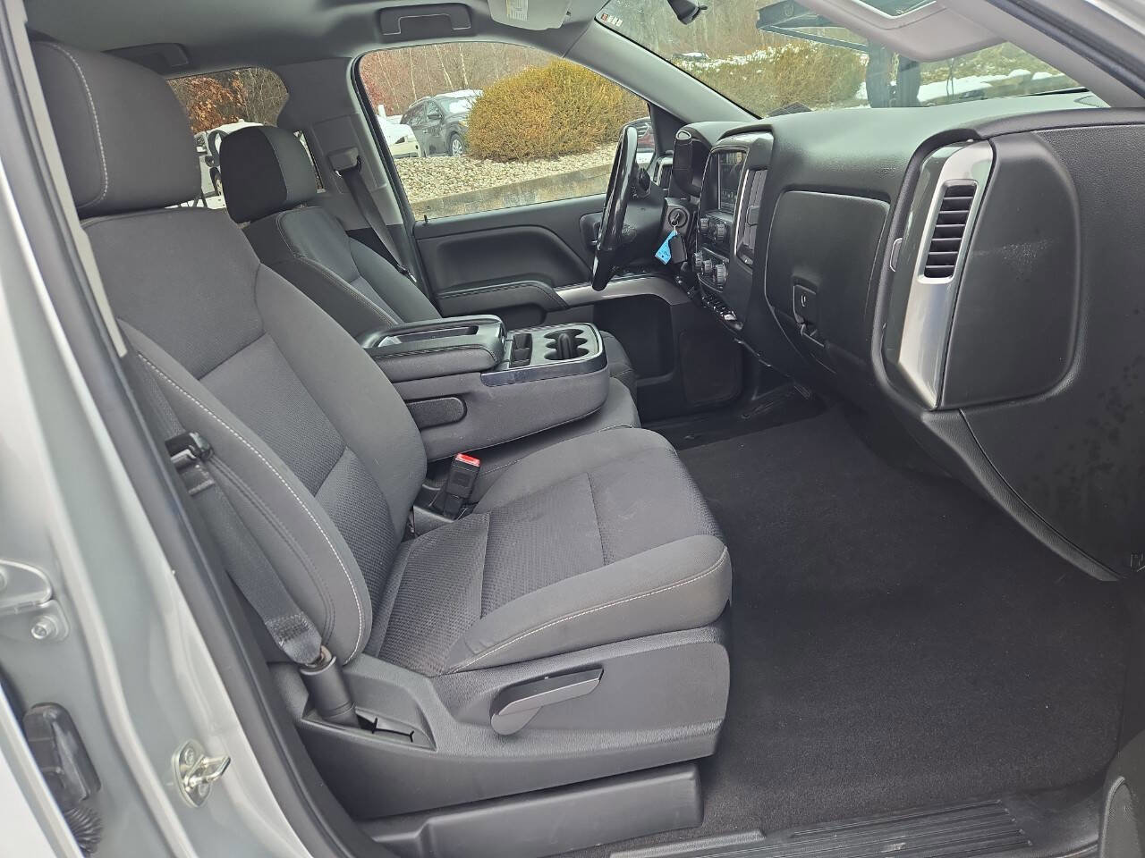 Used 2018 Chevrolet Silverado 1500 LT w/ All Star Edition AWD/4WD image 41