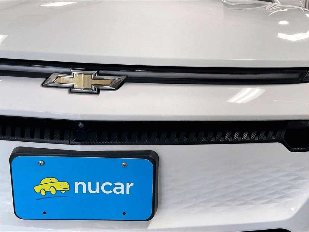 Used 2024 Chevrolet Equinox EV LT w/ LPO, Trailering Package FWD image 32