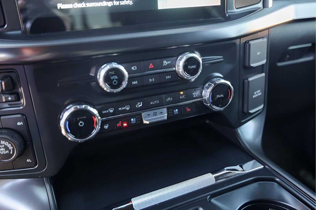 Used 2025 Ford F150 Lariat w/ Equipment Group 502A High image 23