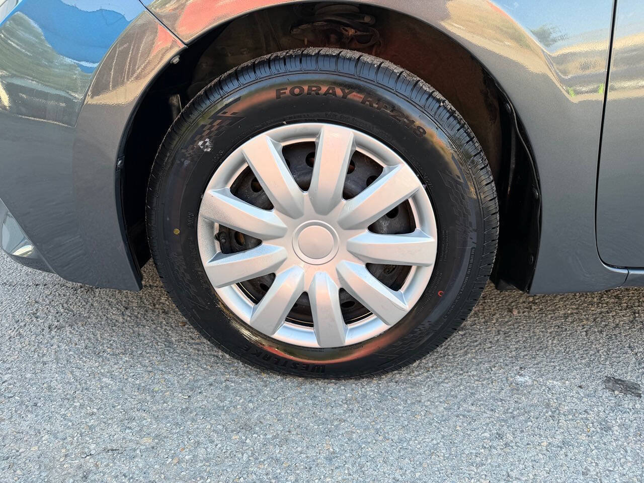 Used 2016 Toyota Corolla L FWD image 32