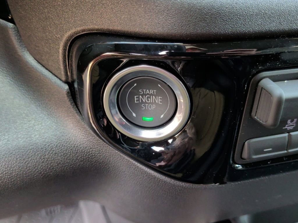 New 2026 Chevrolet Silverado 2500 ZR2 AWD/4WD image 25