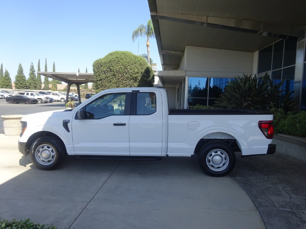 Used 2024 Ford F150 XL RWD image 5