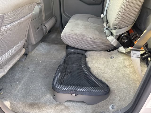 Used 2014 Nissan Frontier SV RWD image 11