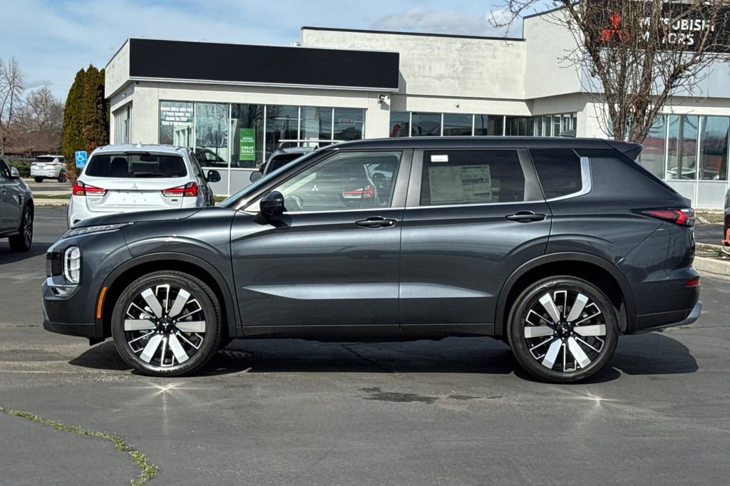 New 2026 Mitsubishi Outlander SE AWD/4WD image 7