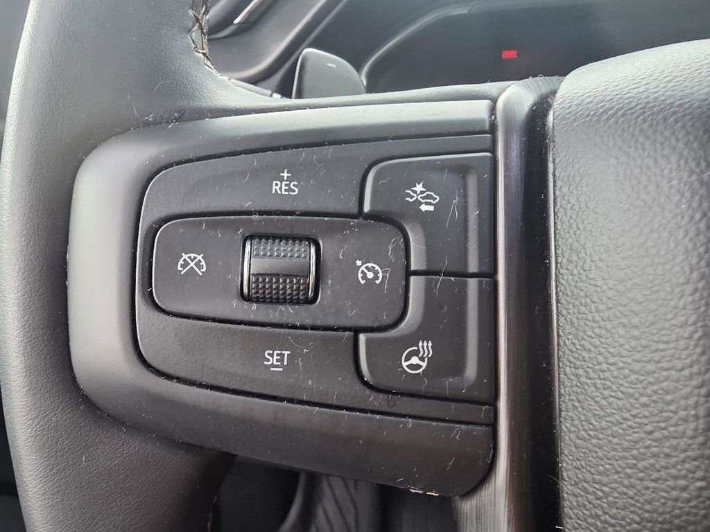Used 2024 GMC Sierra 1500 AT4 w/ Technology Package image 6