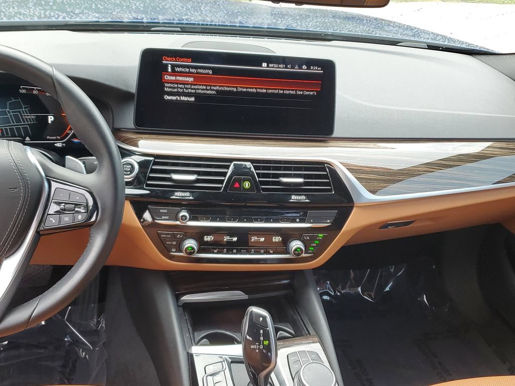 Used 2022 BMW 540i w/ Convenience Package RWD image 21