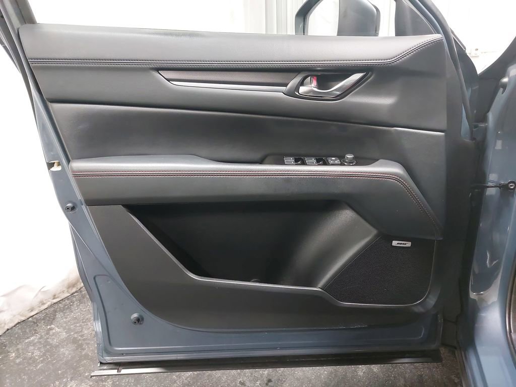 Used 2023 MAZDA CX-5 Carbon Edition image 27