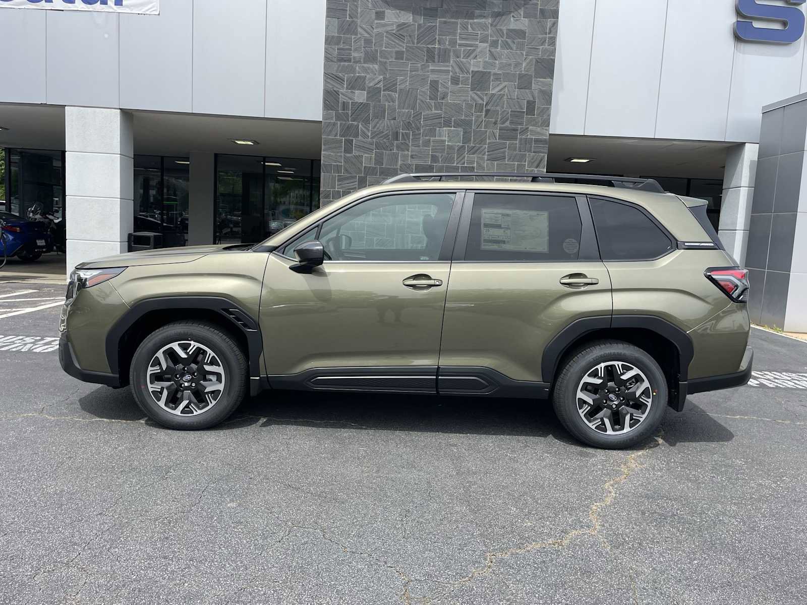 New 2026 Subaru Forester Premium AWD/4WD image 2