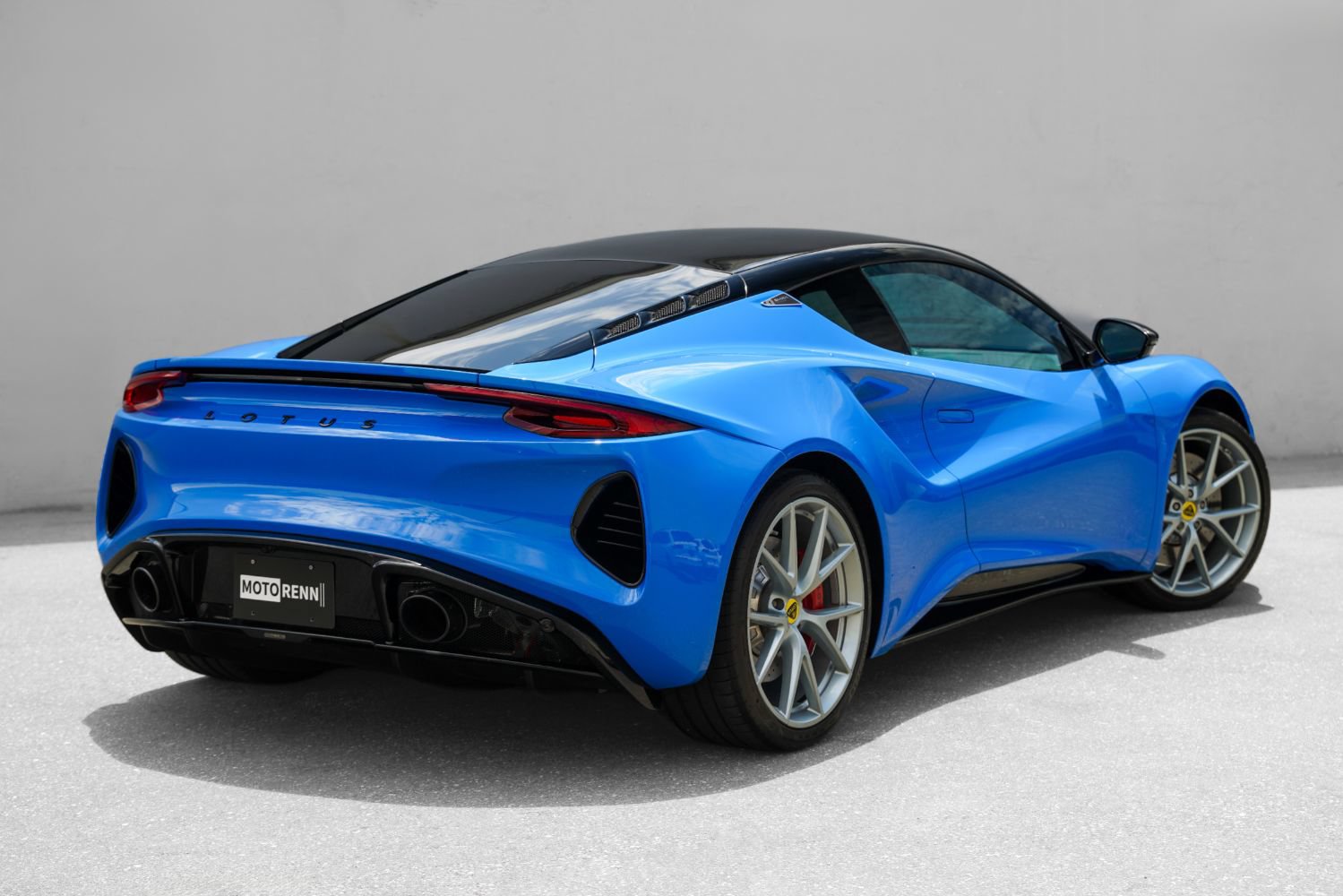 Used 2024 Lotus Emira First Edition RWD image 3
