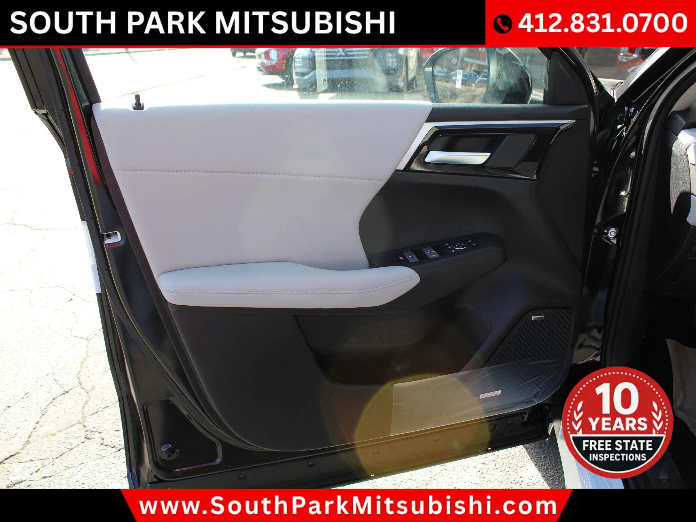 New 2026 Mitsubishi Outlander SE image 14