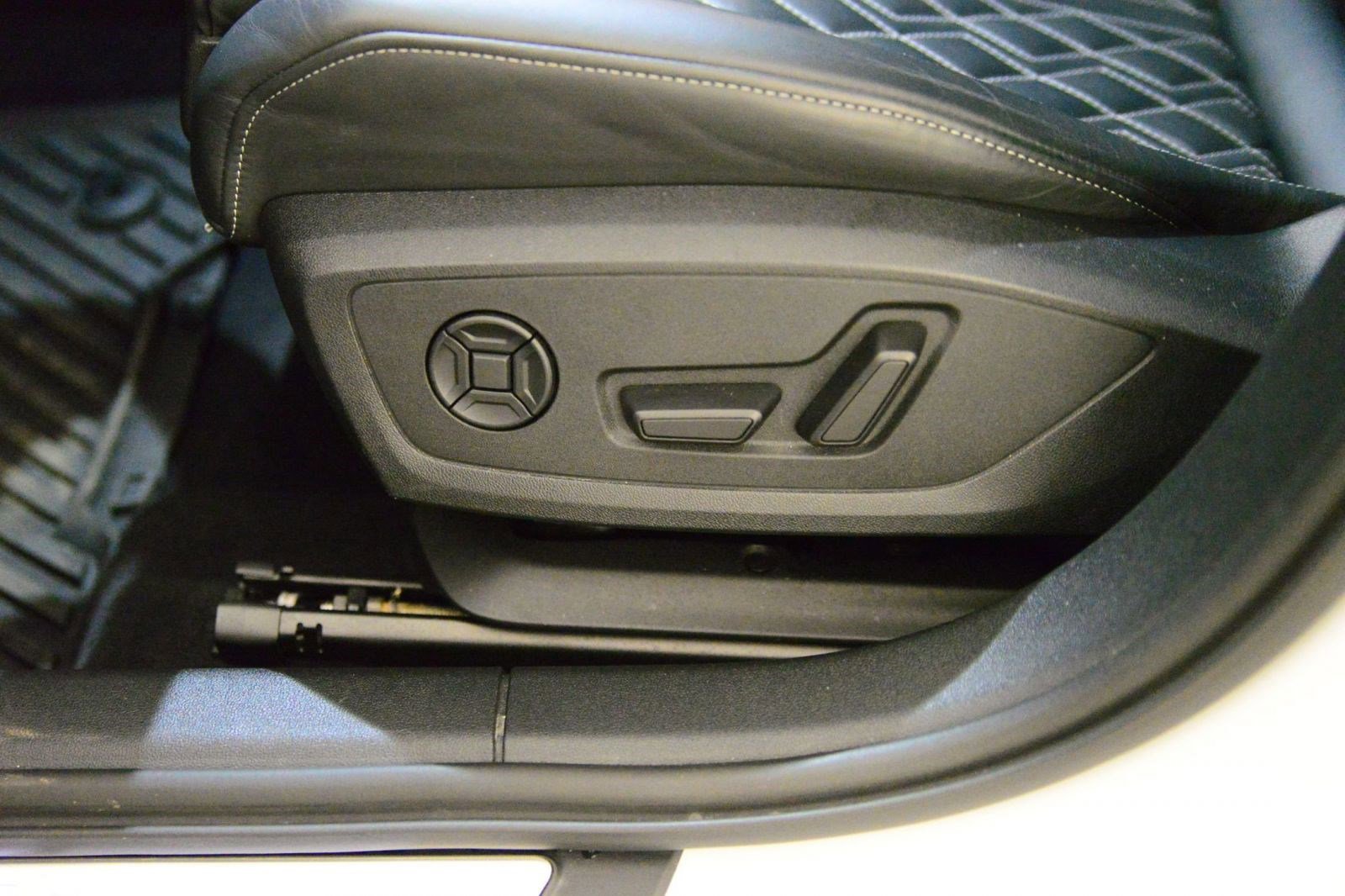 Used 2024 Audi S3 Premium Plus image 27