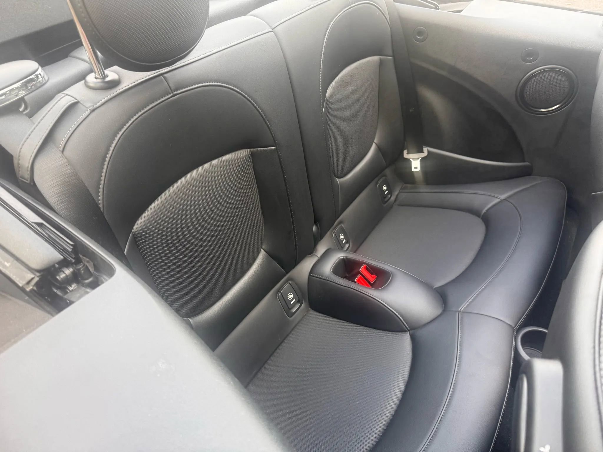 Used 2016 MINI Cooper Convertible image 20