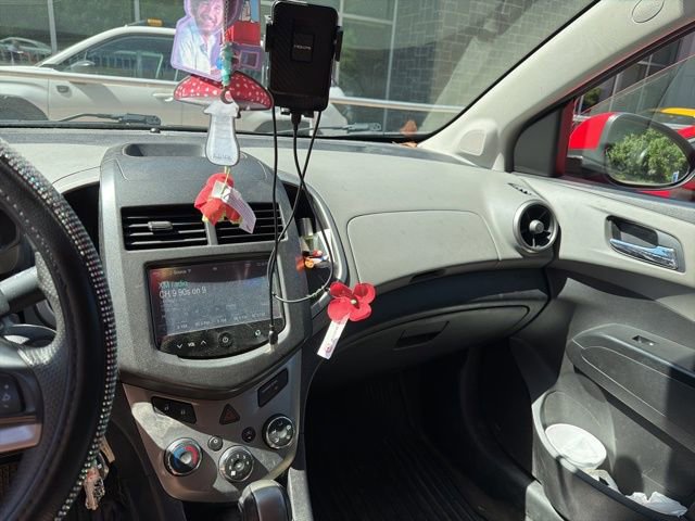 Used 2015 Chevrolet Sonic LT FWD image 18