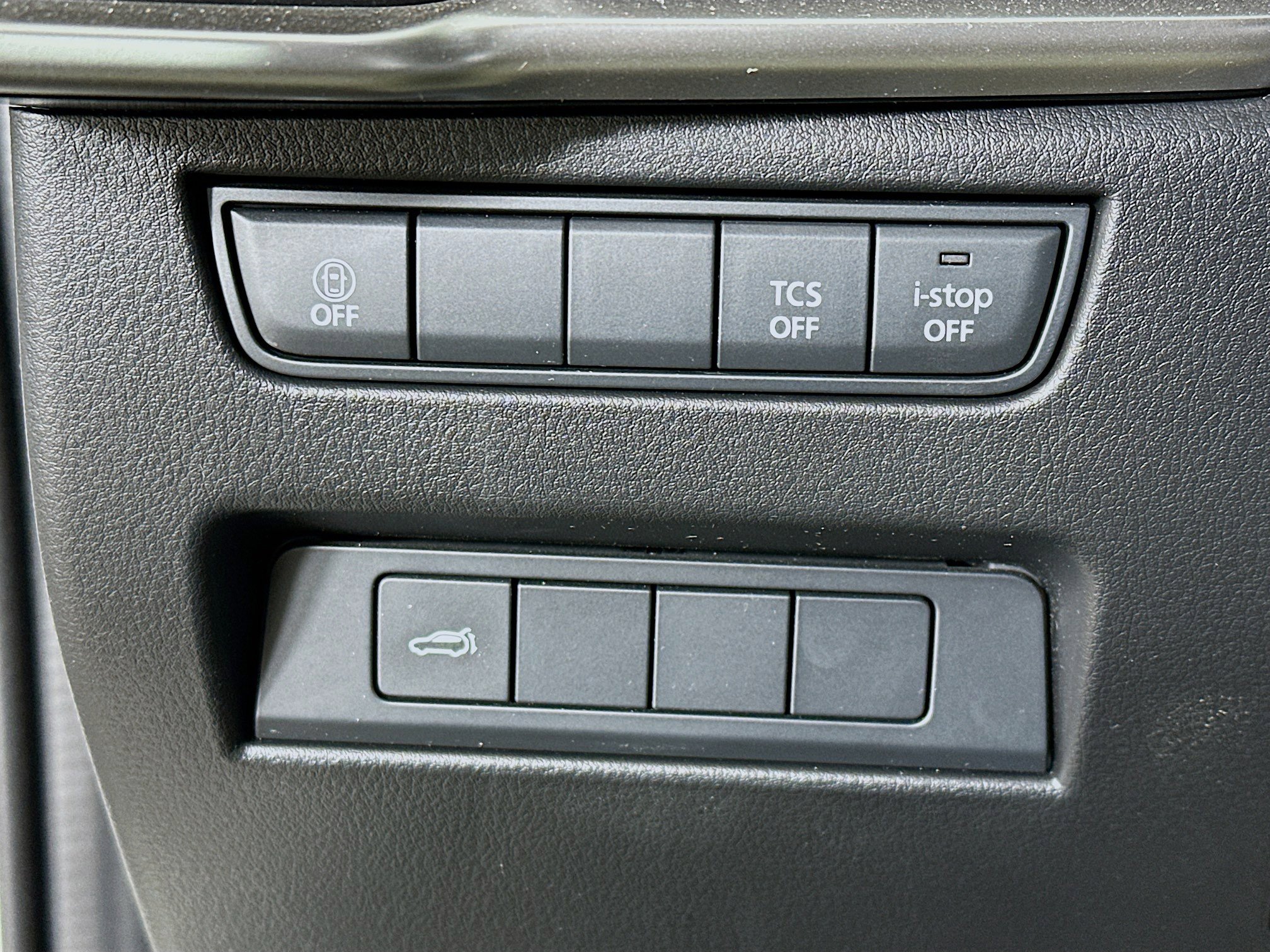 Used 2025 MAZDA CX-90 3.3 Turbo w/ Select Package image 17