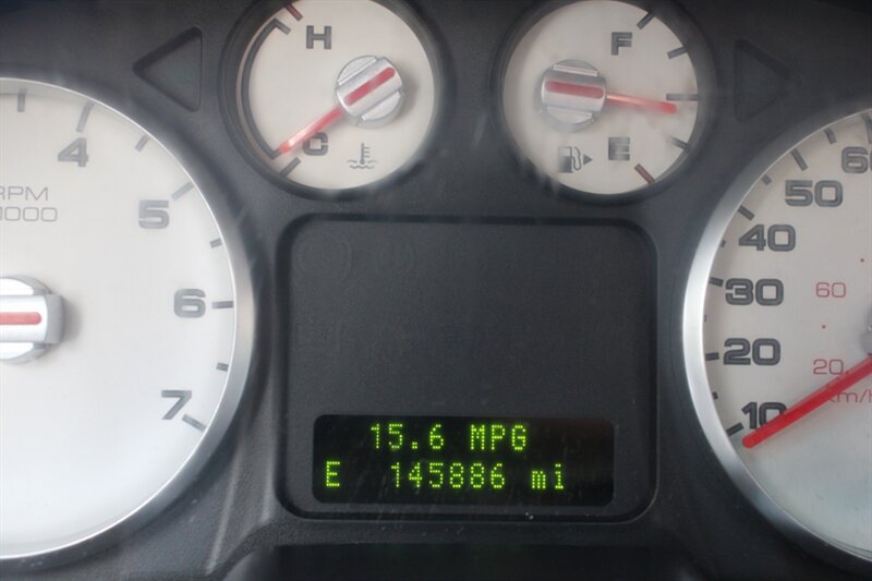 Used 2005 Ford Five Hundred Limited AWD/4WD image 7