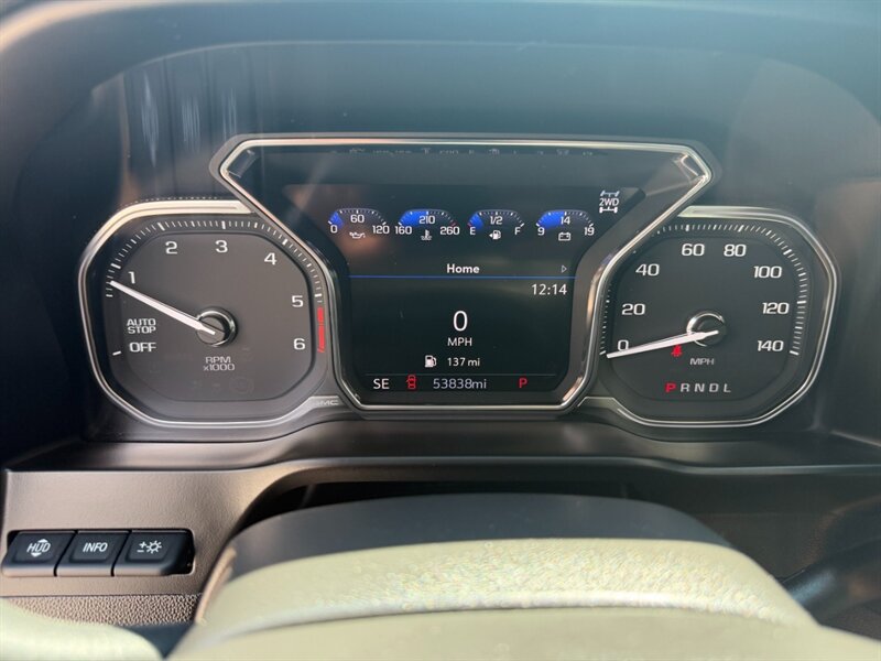 Used 2021 GMC Sierra 1500 AT4 w/ AT4 Premium Package AWD/4WD image 44