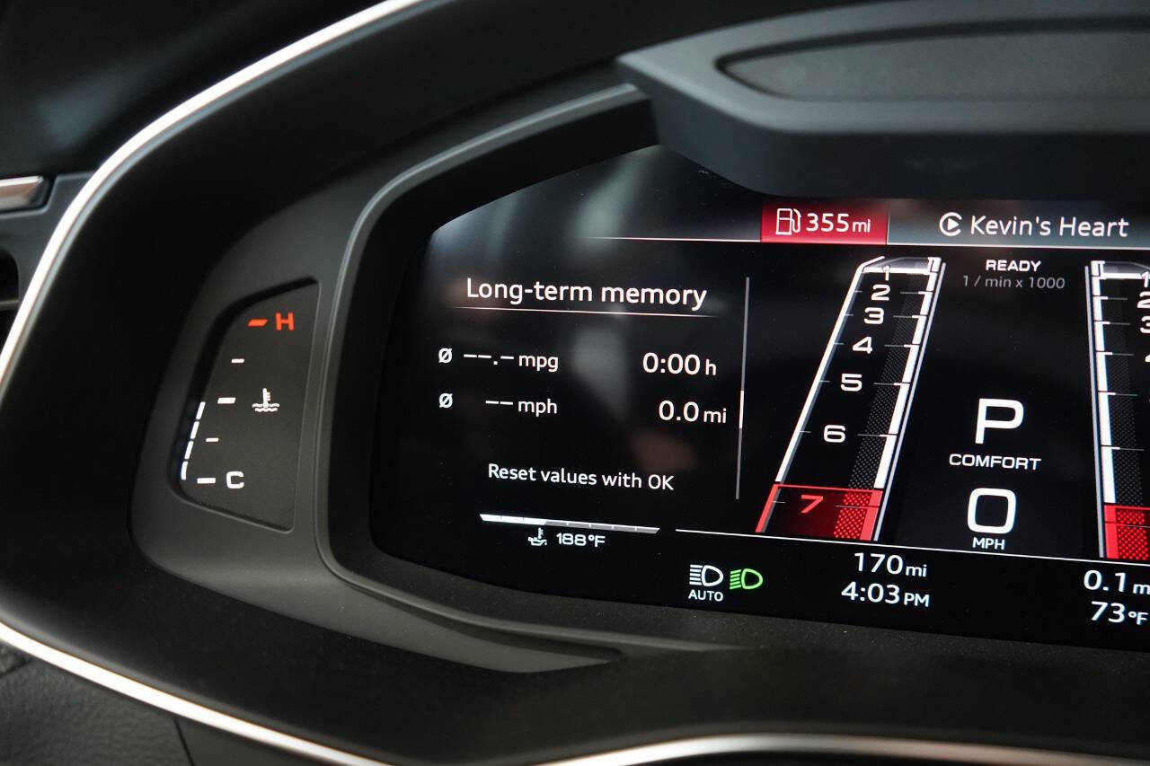 Used 2025 Audi RS 7 Performance AWD/4WD image 85