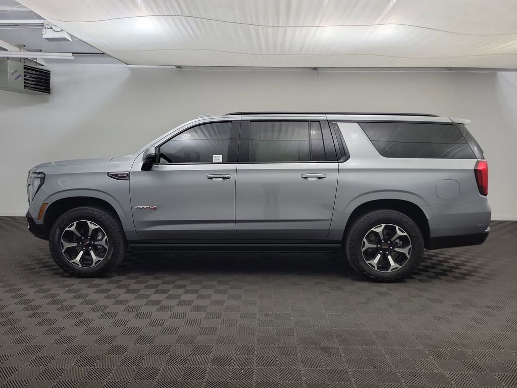 Used 2025 GMC Yukon XL AT4 w/ AT4 Premium Plus Package image 2
