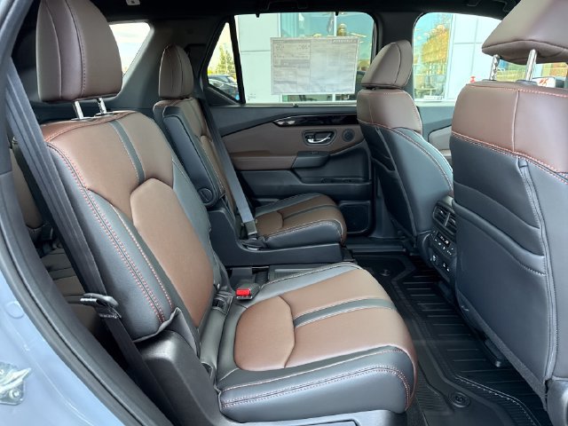 New 2026 Honda Pilot TrailSport image 10