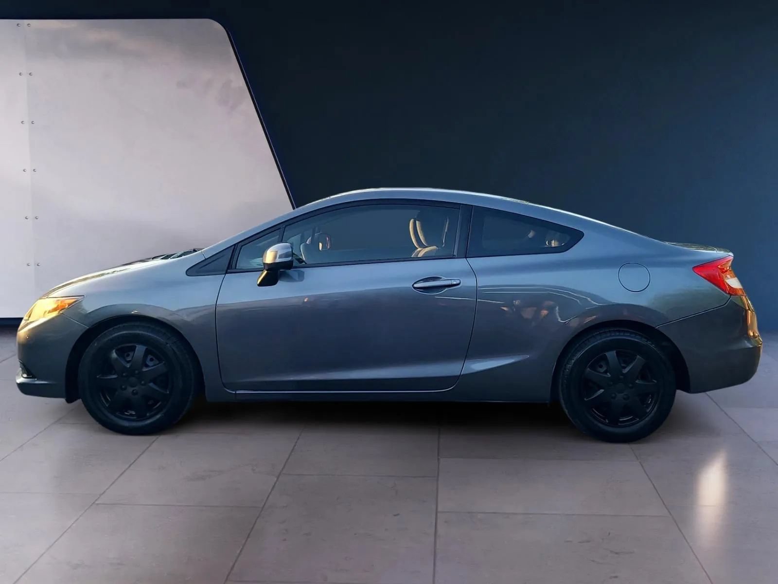 Used 2012 Honda Civic LX image 2