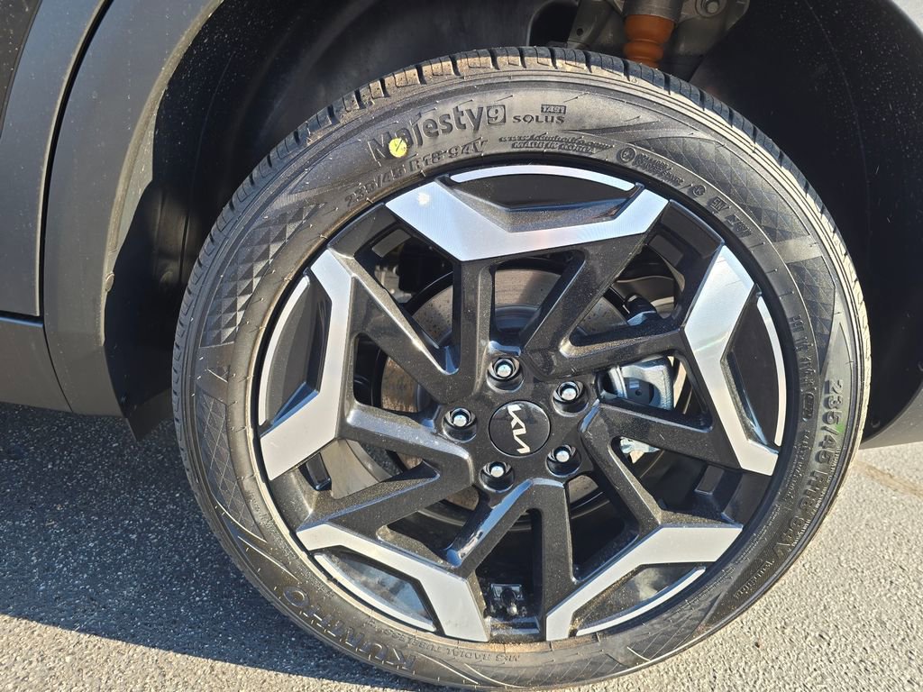 New 2026 Kia Seltos SX w/ SX Sunroof Package image 11