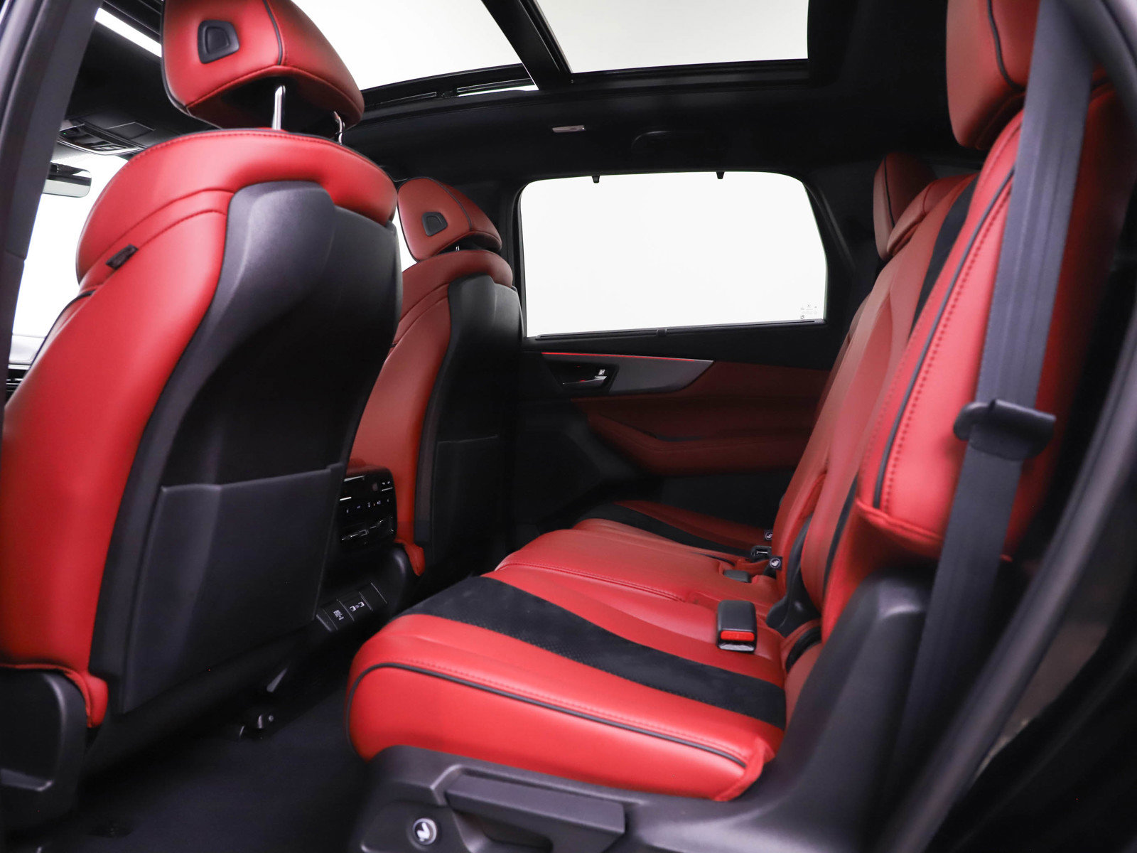 Used 2022 Acura MDX A-Spec image 21