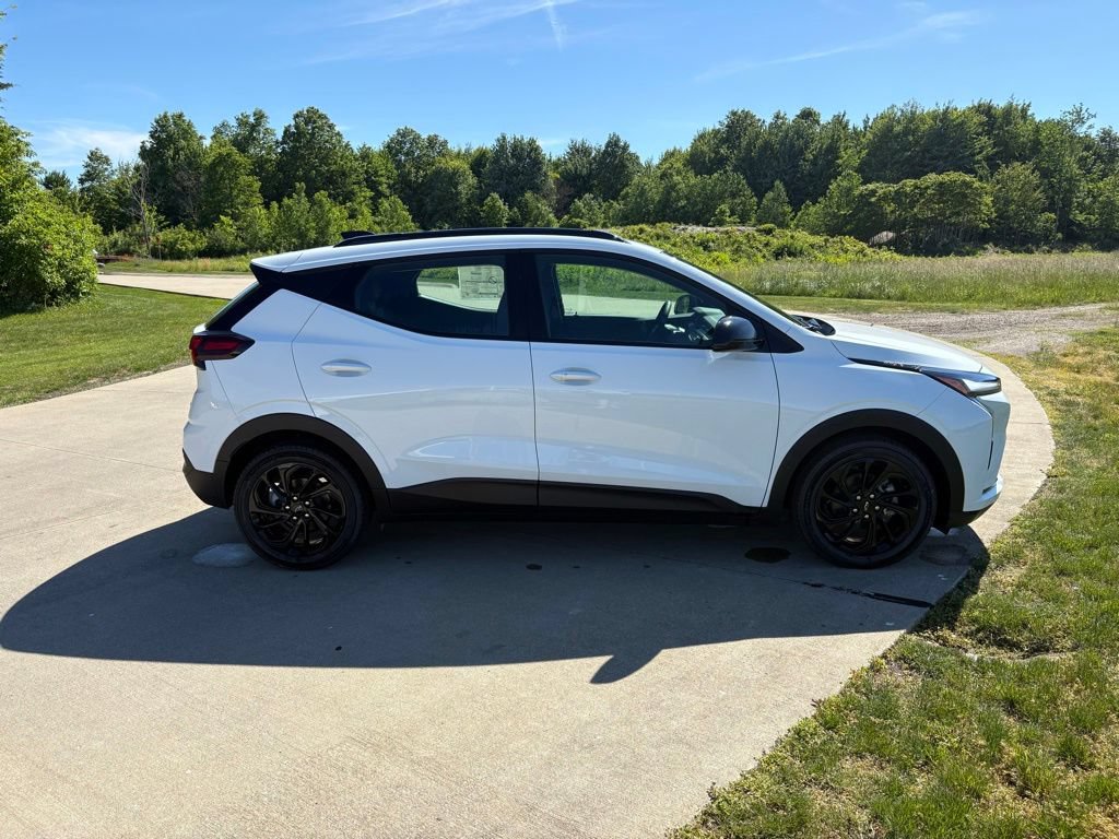 New 2027 Chevrolet Bolt RS FWD image 10