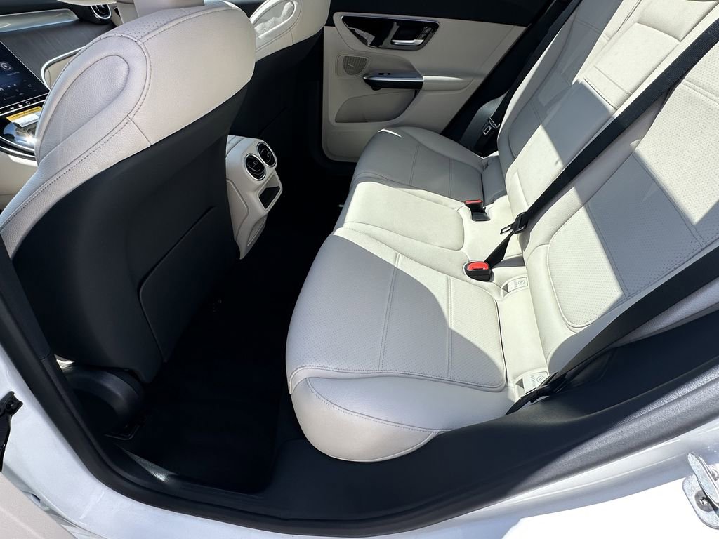New 2026 Mercedes-Benz GLC 300 image 24