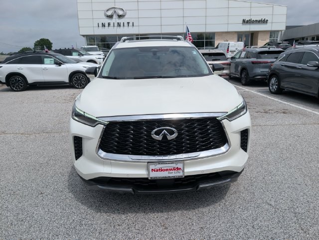 Used 2023 INFINITI QX60 Sensory w/ Cargo Package AWD/4WD image 8