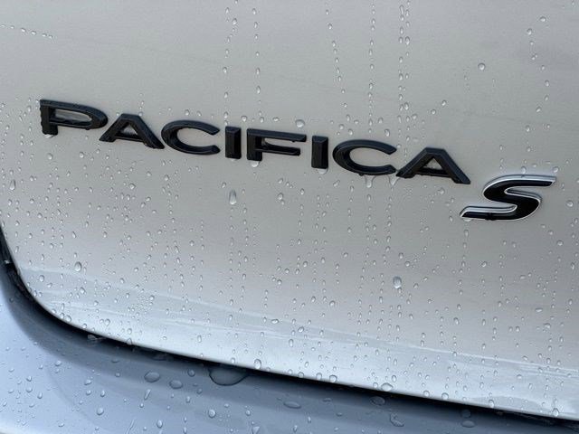 New 2026 Chrysler Pacifica Limited w/ S Appearance Package image 44