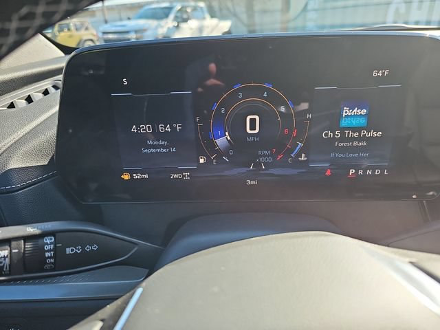 New 2027 Chevrolet Traverse LT w/ Sun and Wheel Package AWD/4WD image 13