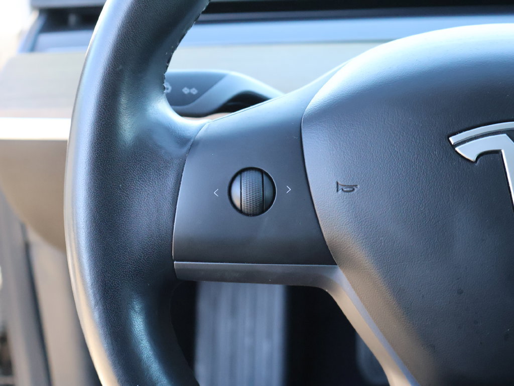 Used 2018 Tesla Model 3 RWD image 27
