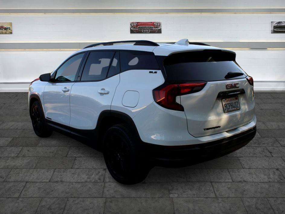 Used 2020 GMC Terrain SLE w/ Elevation Edition FWD image 6