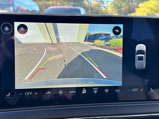 Used 2024 Lincoln Corsair Grand Touring w/ Towing Package image 33