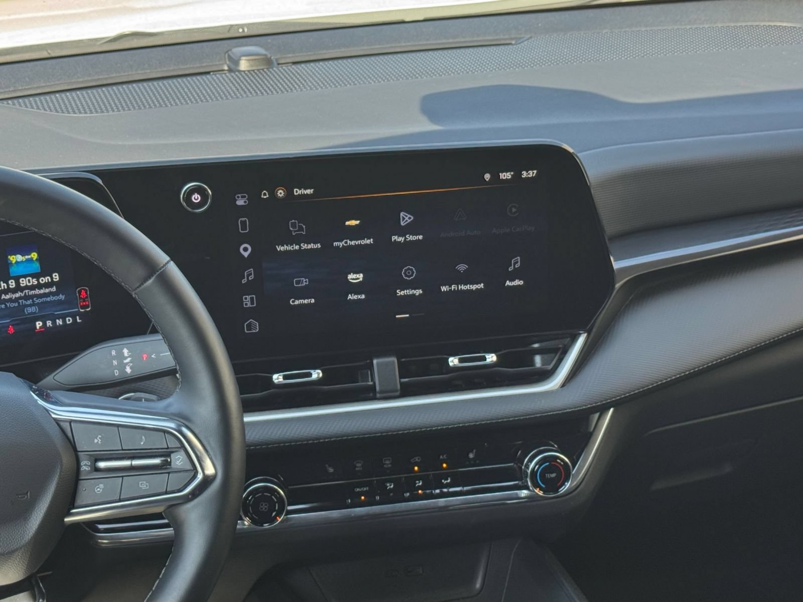 Used 2025 Chevrolet Equinox LT AWD/4WD image 16