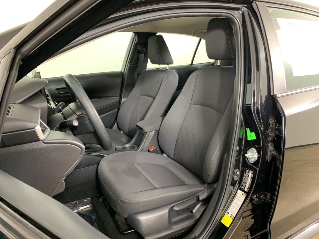 Used 2023 Toyota Corolla LE image 26