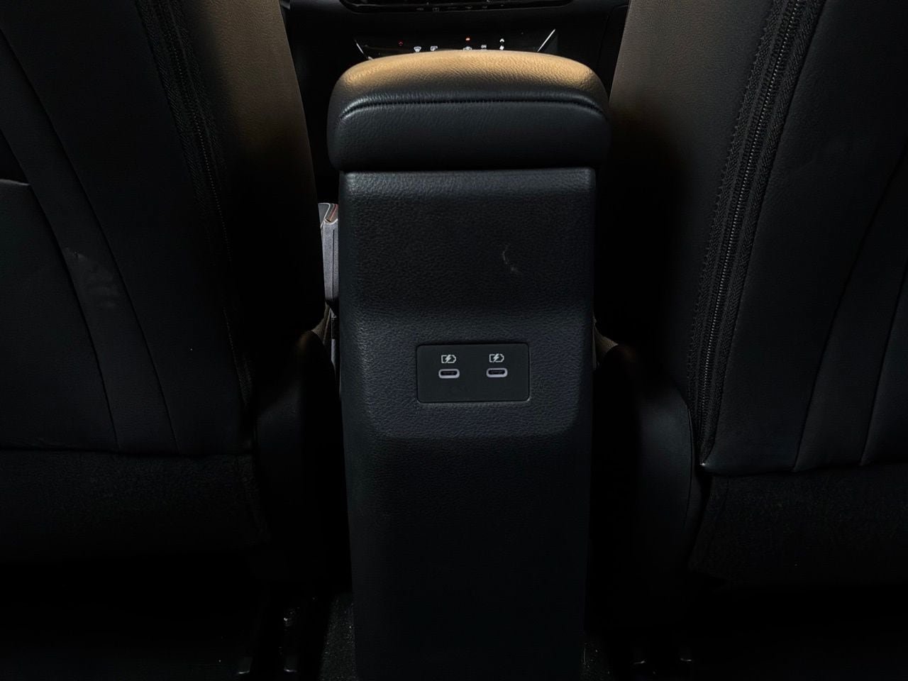 Used 2026 Nissan Kicks SR FWD image 13