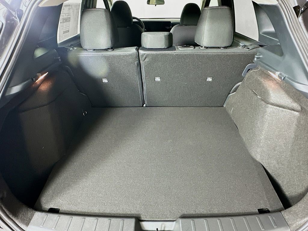 New 2026 Nissan Kicks SV w/ SV Premium Package image 33